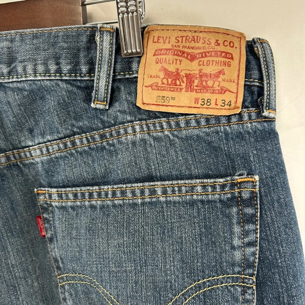 Levi's 559 Relaxed Straight Jeans Mens 38x34 Blue 100% Cotton Denim
